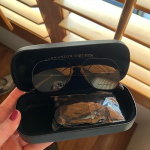 Alexander McQueen Aviators